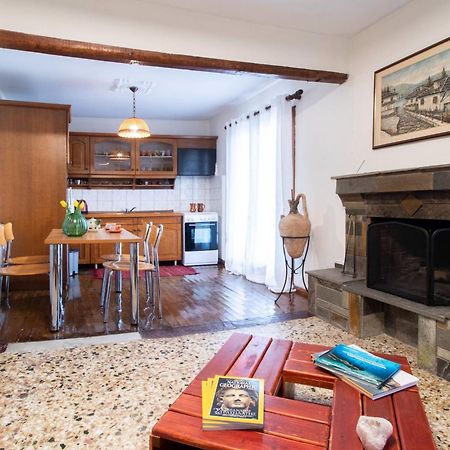 2 Bedroom Art House In Kavala Exterior foto